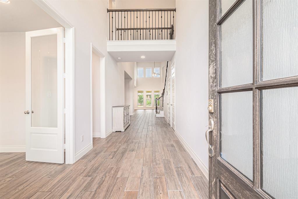 Property Photo: 211 Painted Trillium Drive TX 77304