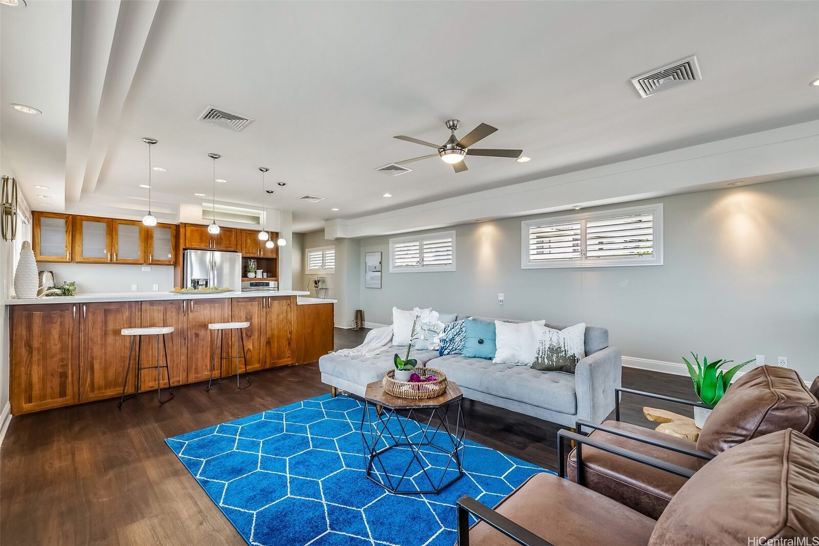 Property Photo:  1011-L Alewa Drive  HI 96817 