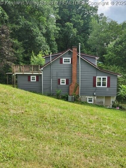Property Photo: 1395 Cemetery Hill Drive WV 25071