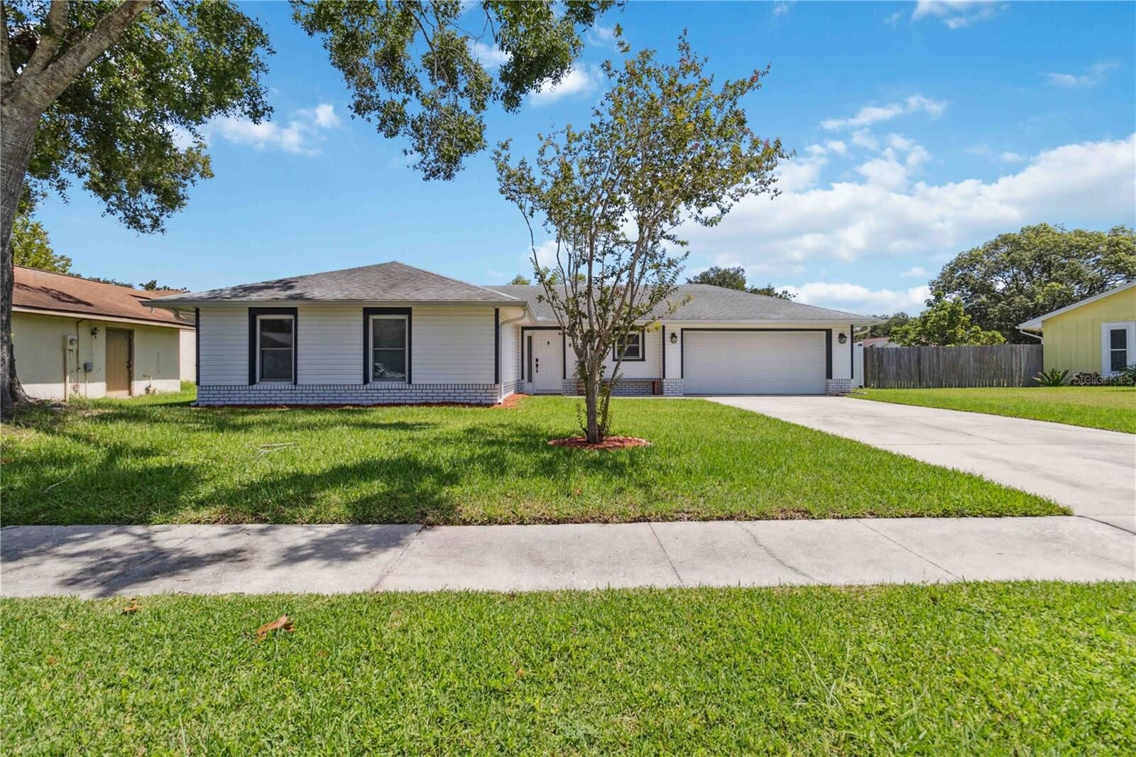 Property Photo:  8767 Grandee Drive  FL 32829 