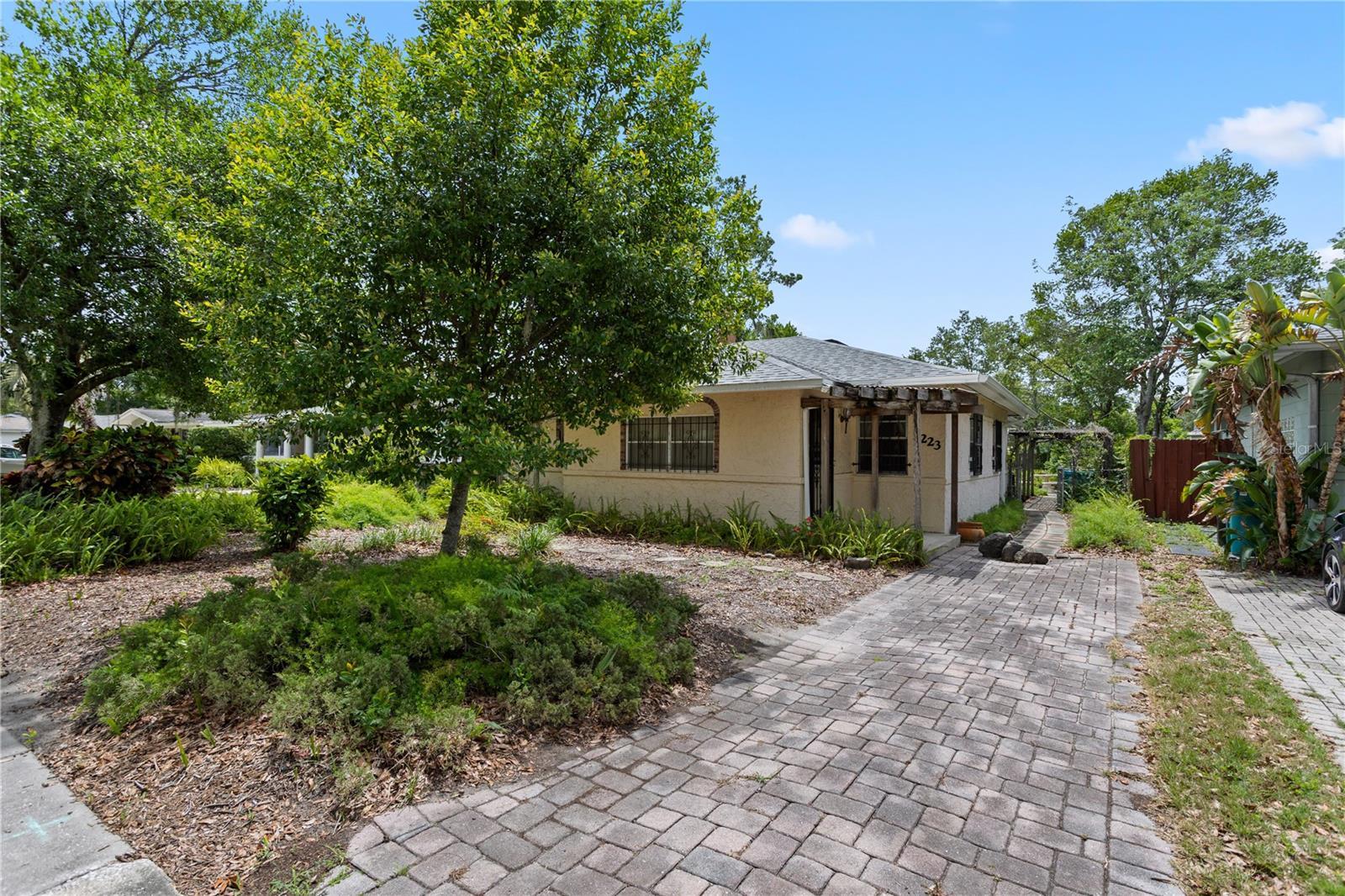 3223 N Orange Avenue  Orlando FL 32803 photo