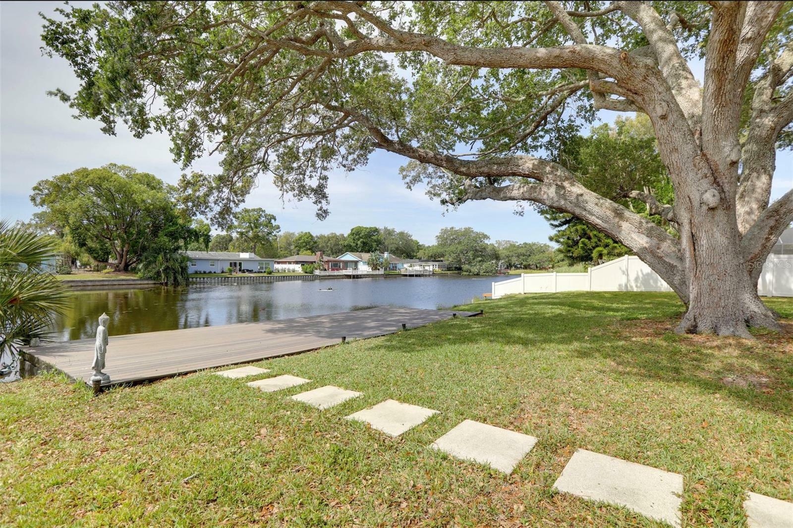 Property Photo: 10730 52nd Avenue N FL 33708