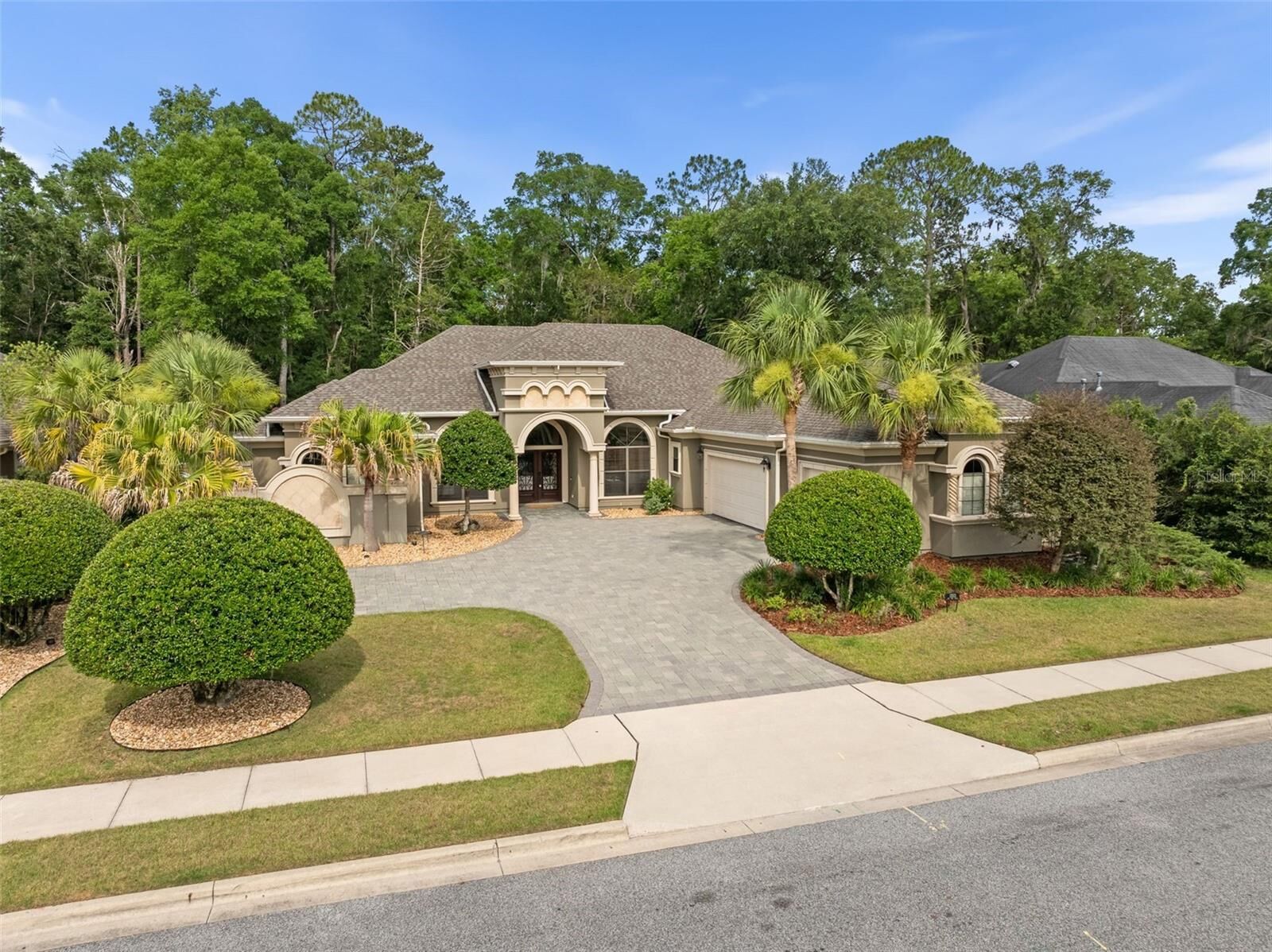 Property Photo:  13513 NW 8th Road  FL 32669 