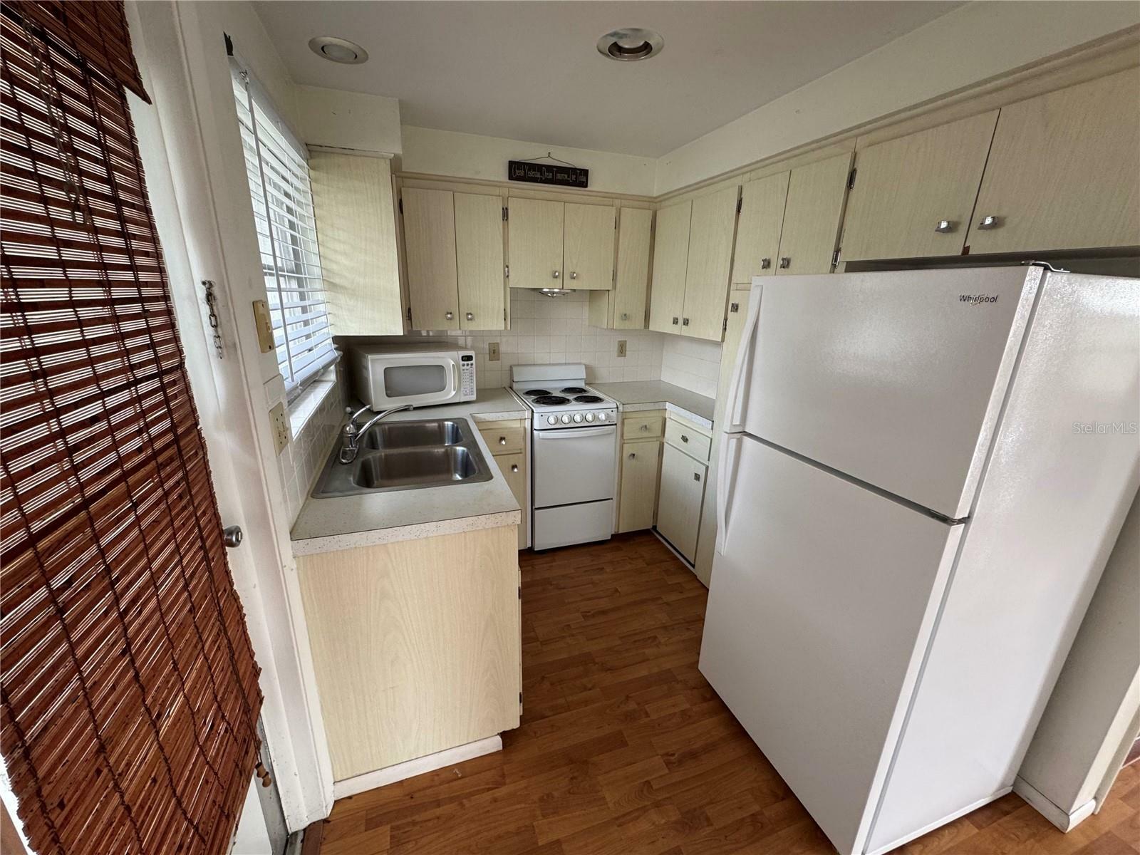 Property Photo: 50 W Cowles Street A FL 34223