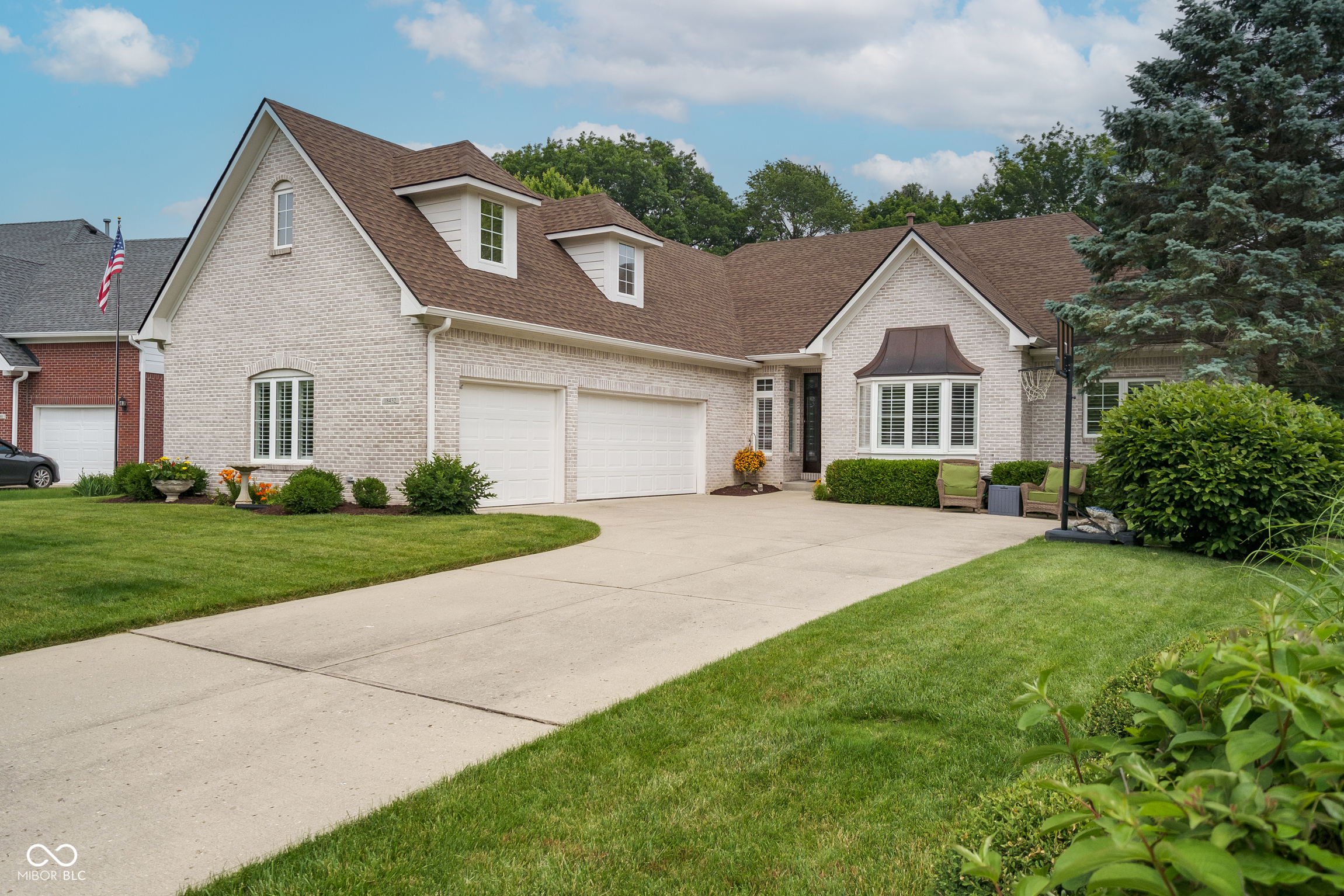 Property Photo: 18432 Oriental Oak Court IN 46062