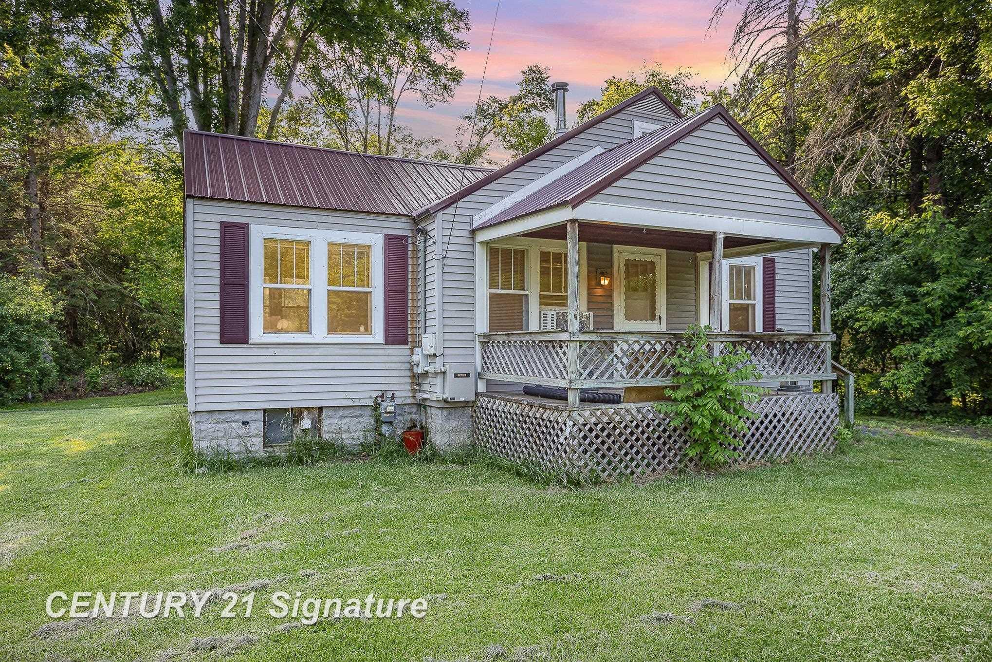 Property Photo: 125 N Homer Road MI 48640