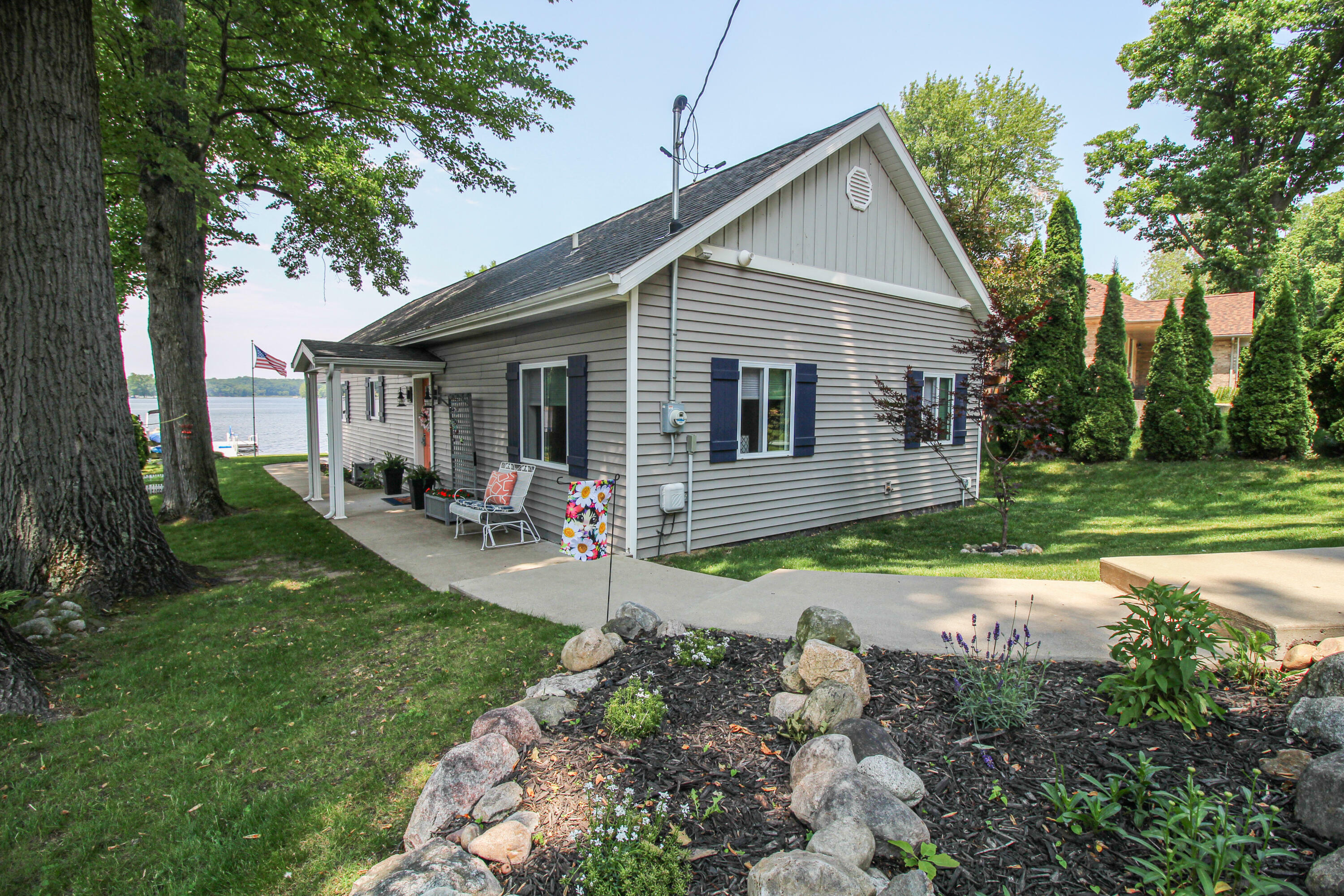 Property Photo: 11790 Coon Hollow Road MI 49093