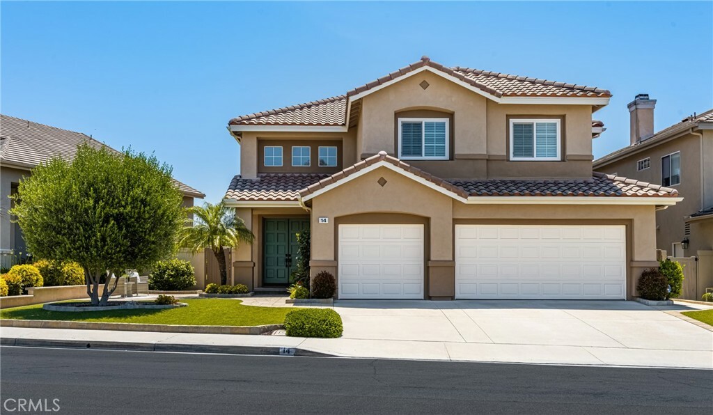 Property Photo:  14 Celonova Place  CA 92610 