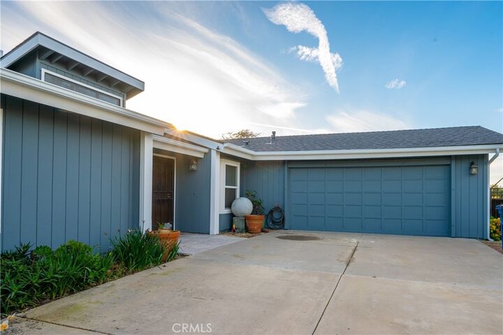 Property Photo:  5175 White Tail Place  CA 93446 