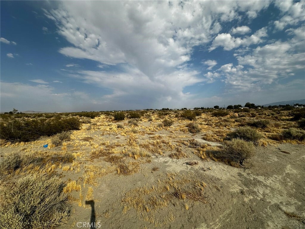 Property Photo: 1 St Anthony Avenue CA 92301