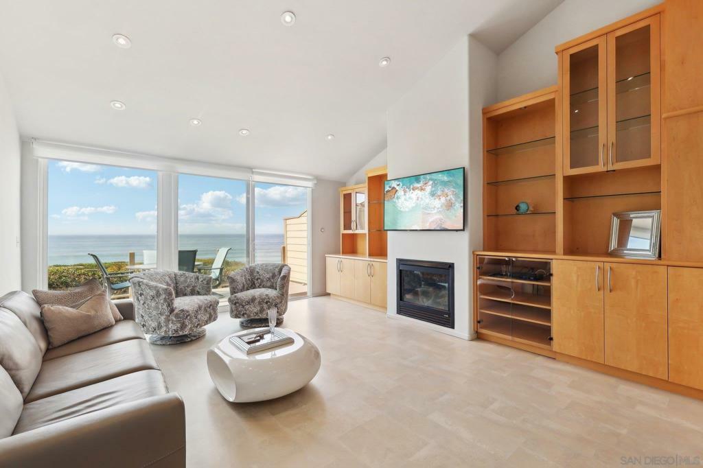 Property Photo: 1846 Parliament Rd CA 92024