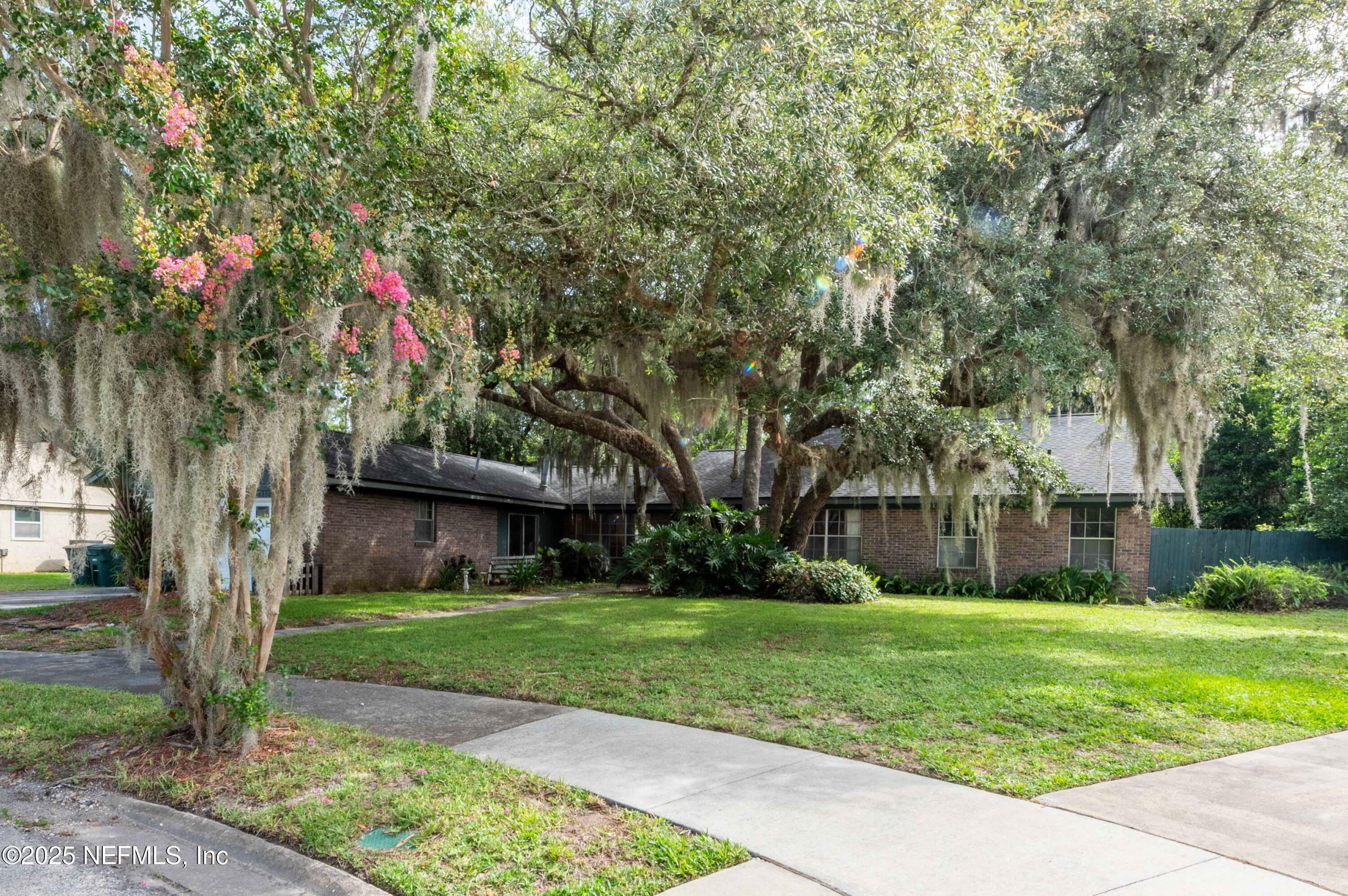 Property Photo: 9665 Scott Mill Estates Way FL 32257