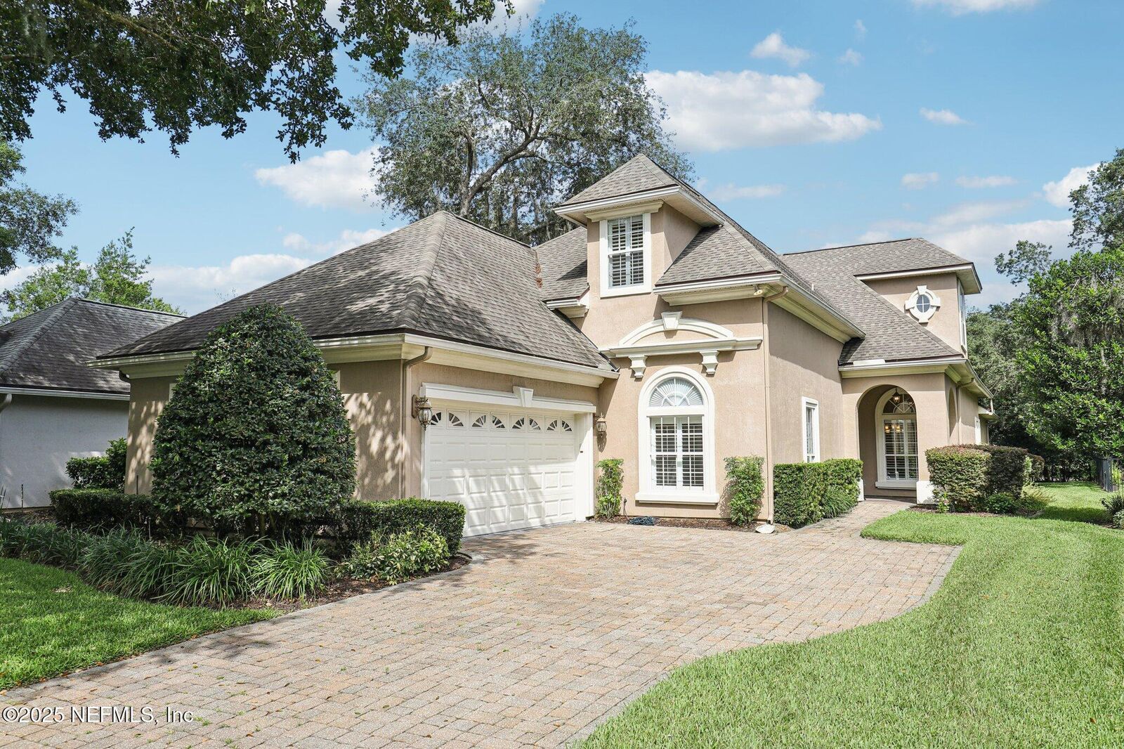 Property Photo: 4640 Tuscan Wood Court FL 32092