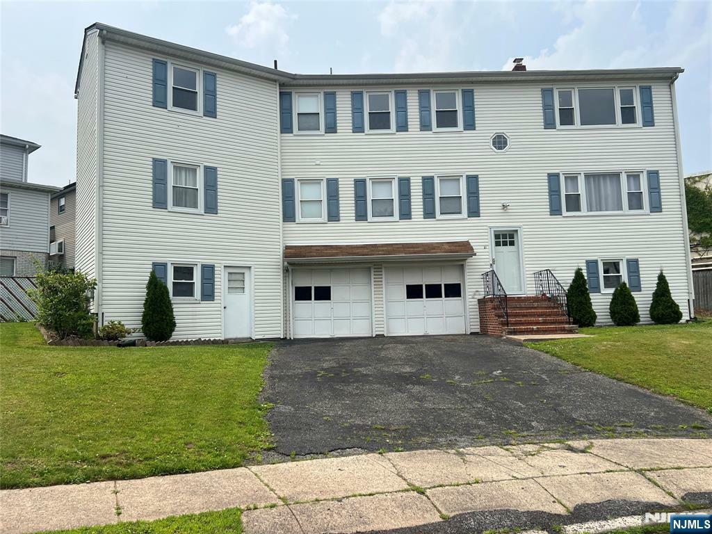 Property Photo:  81 Garden Drive #2  NJ 07407 
