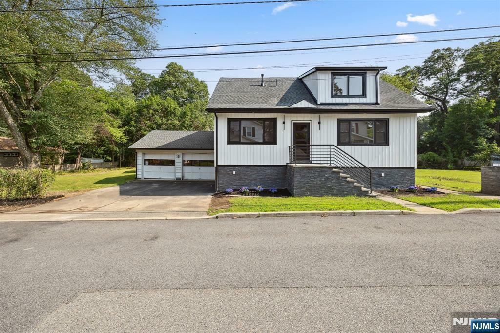 Property Photo:  26 Lake  NJ 07508 