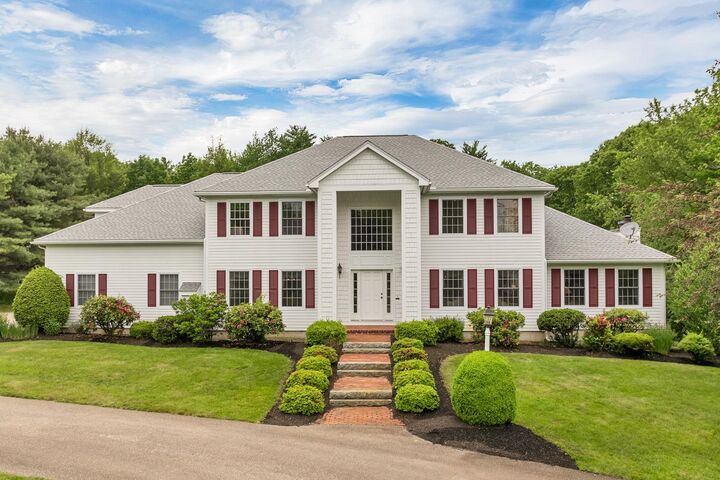 19 Knollwood Drive  Gilford NH 03249 photo