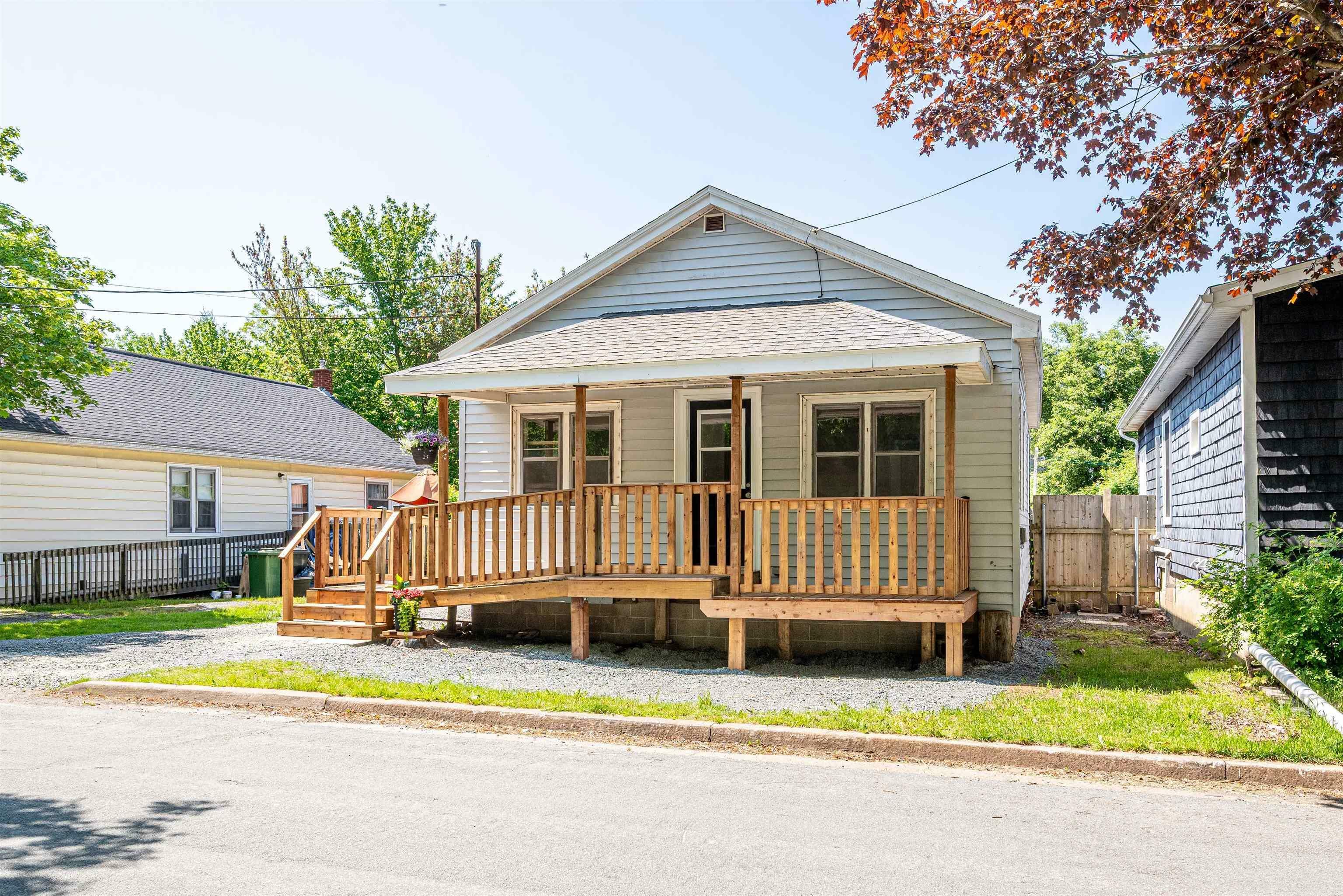 Property Photo: 26 Franklyn Street NS B2W 1B7