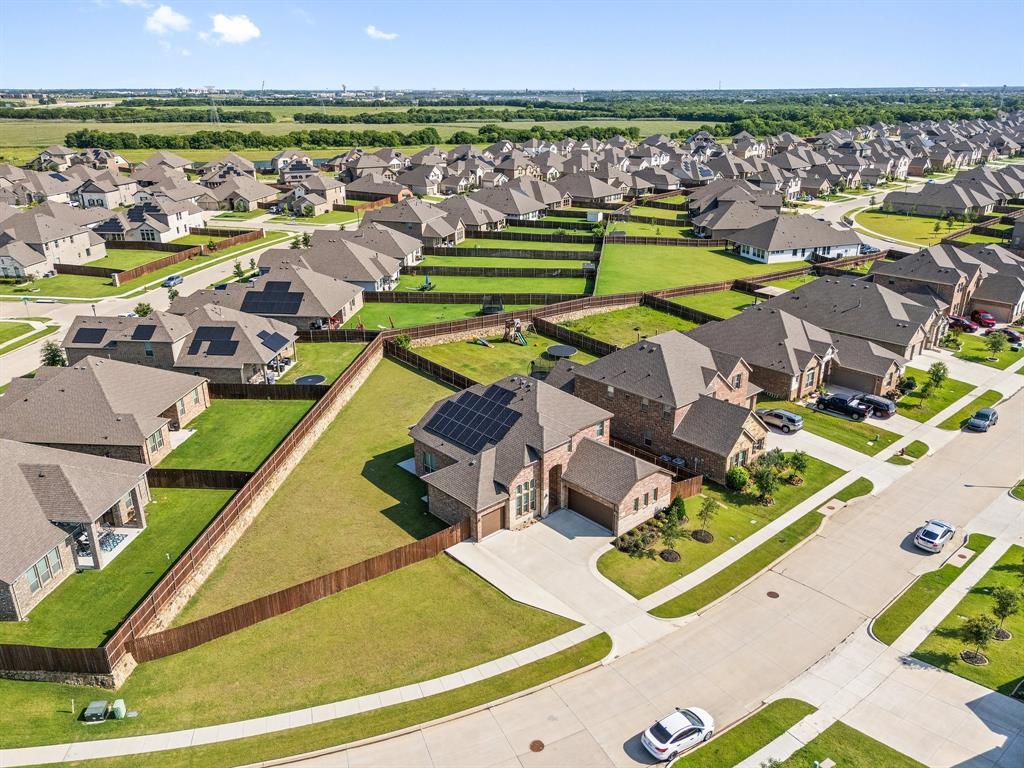 Property Photo:  3680 Twin Pines Drive  TX 76065 