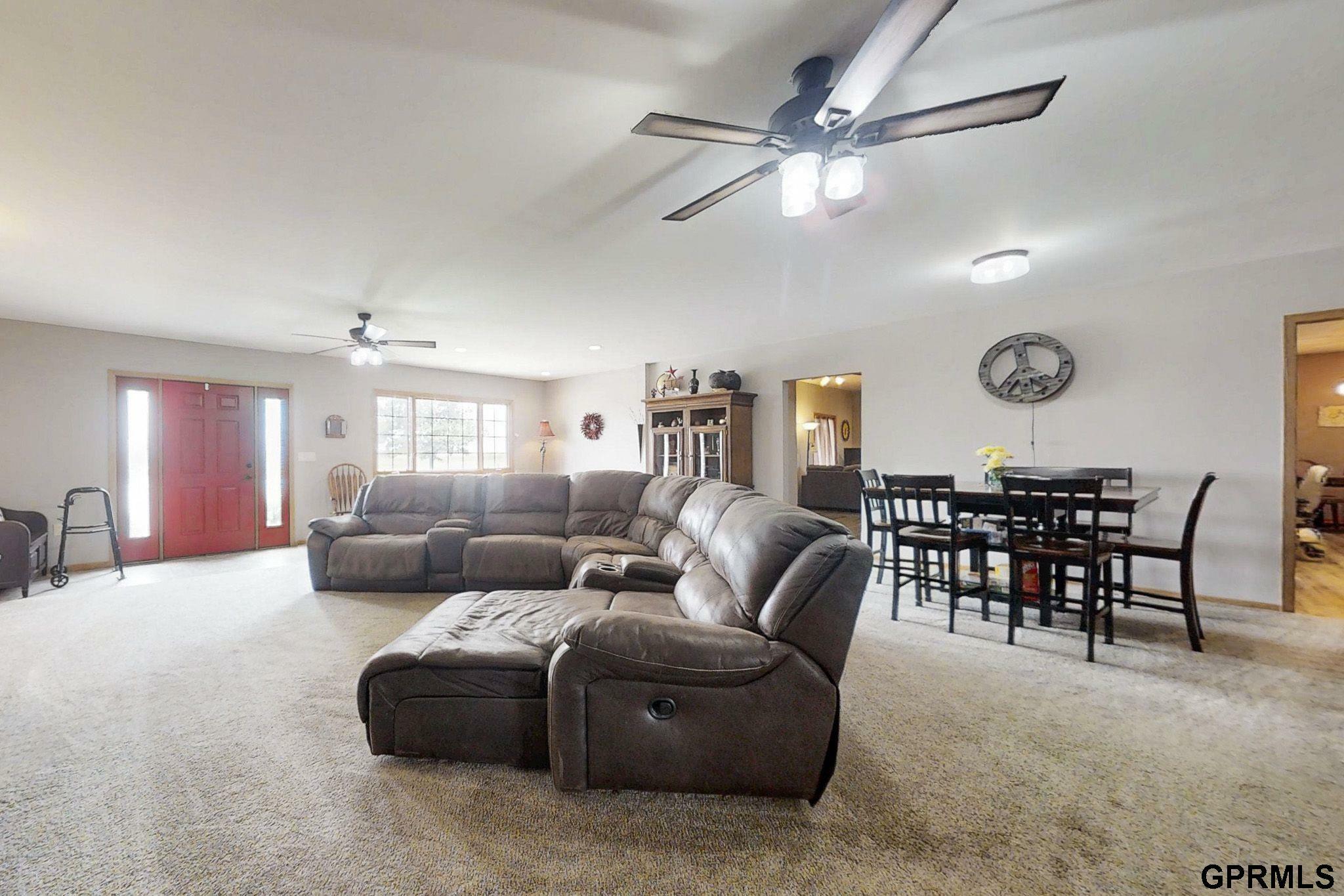 Property Photo: 2035 355th Avenue IA 51639