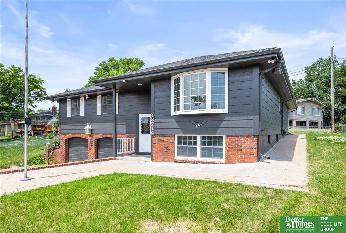 Property Photo: 13214 Marinda Circle NE 68144