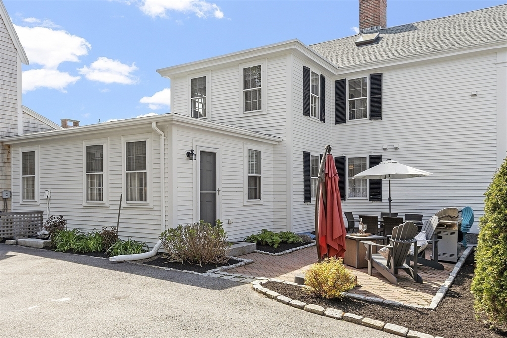 Property Photo: 10 Mt Pleasant Street B MA 01966
