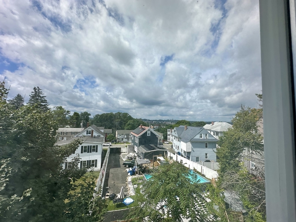 Property Photo:  334 Howard St 5  MA 01841 