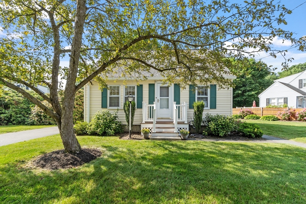 Property Photo: 11 Beaconsfield St MA 01843