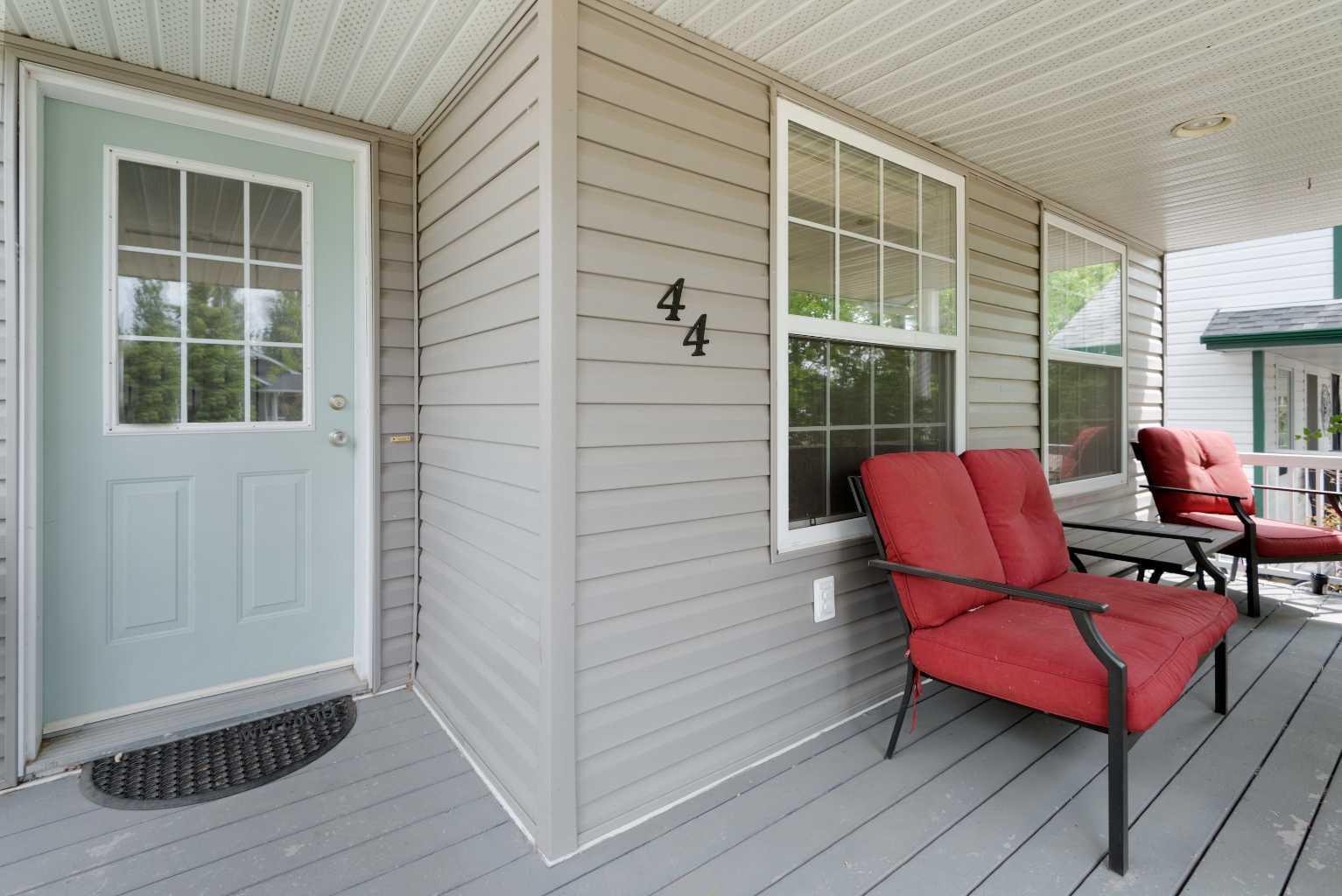 Property Photo: 44 Country Ridge Close AB T4L 2H1