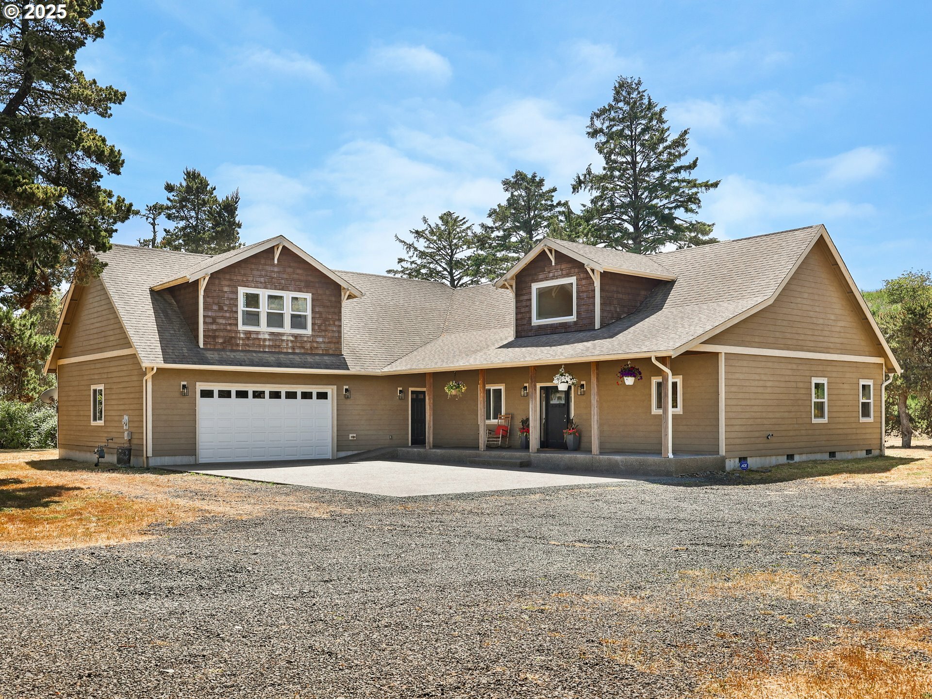 Property Photo:  33467 SW Old Pine Dr  OR 97146 