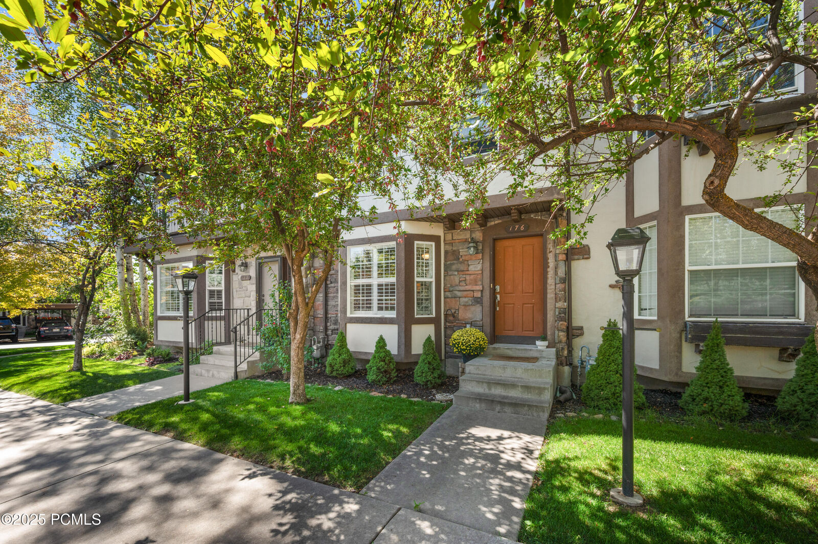 Property Photo:  176 Geneva Drive  UT 84049 