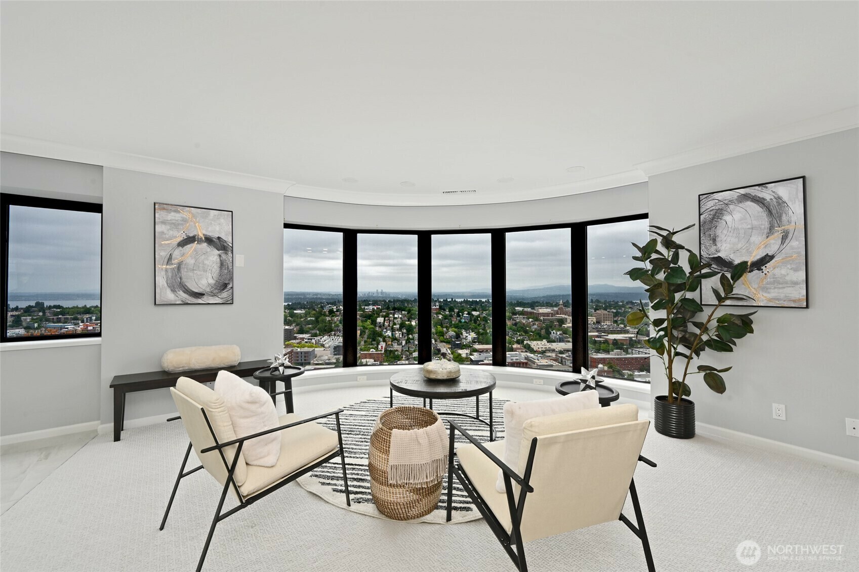 1301  Spring Street 28H  Seattle WA 98104 photo