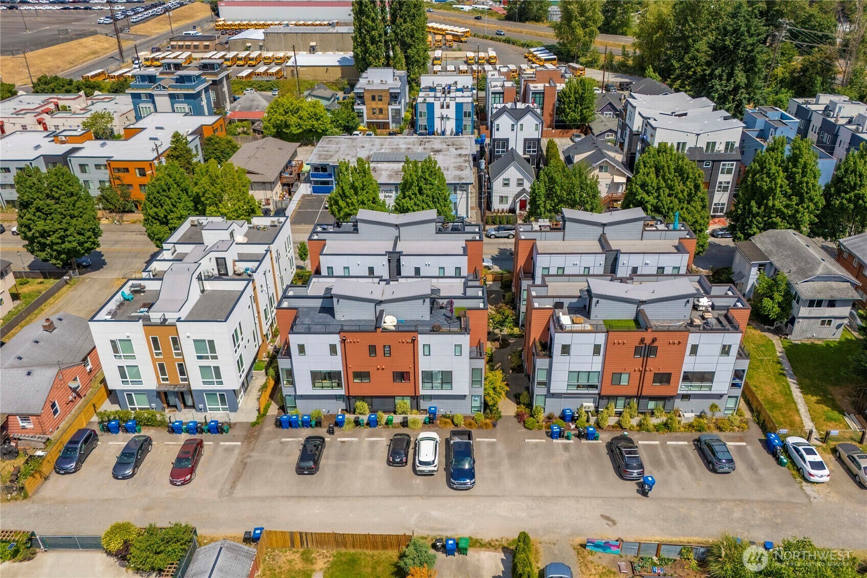 Property Photo:  533 S Coverdale Street C  WA 98108 
