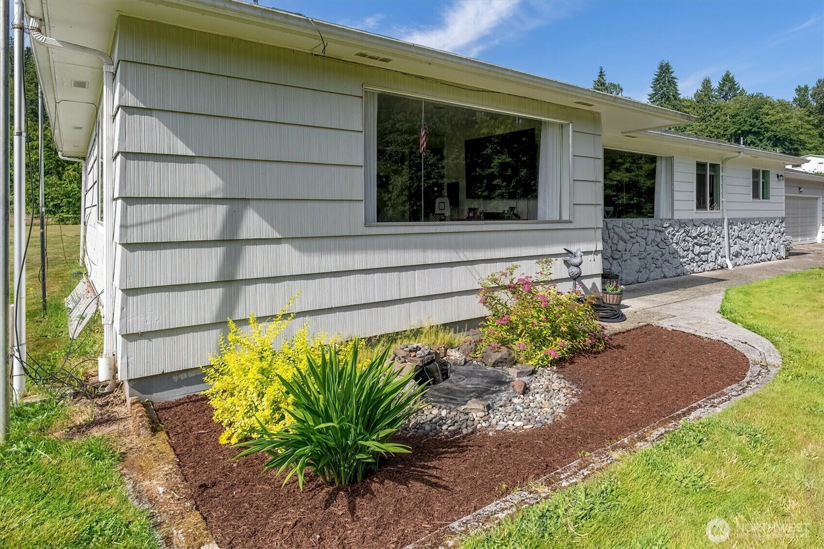 Property Photo: 841 Hazel Dell Road WA 98611