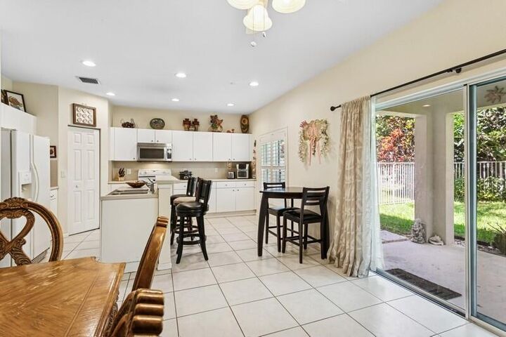 Property Photo: 315 Spruce Street FL 33426