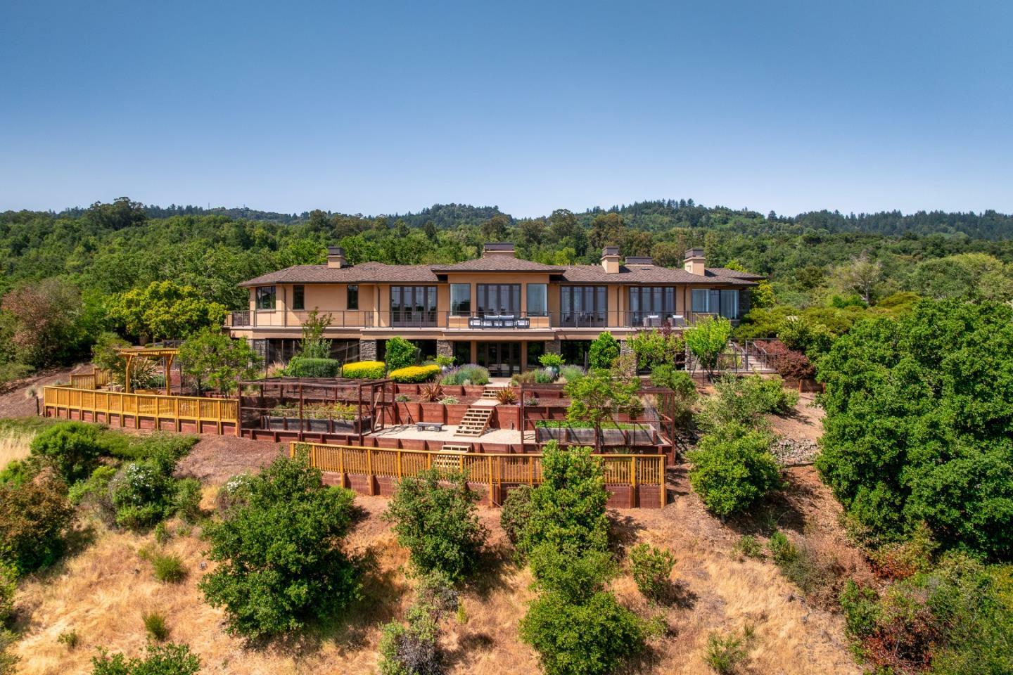 Property Photo: 5 Redberry Ridge CA 94028