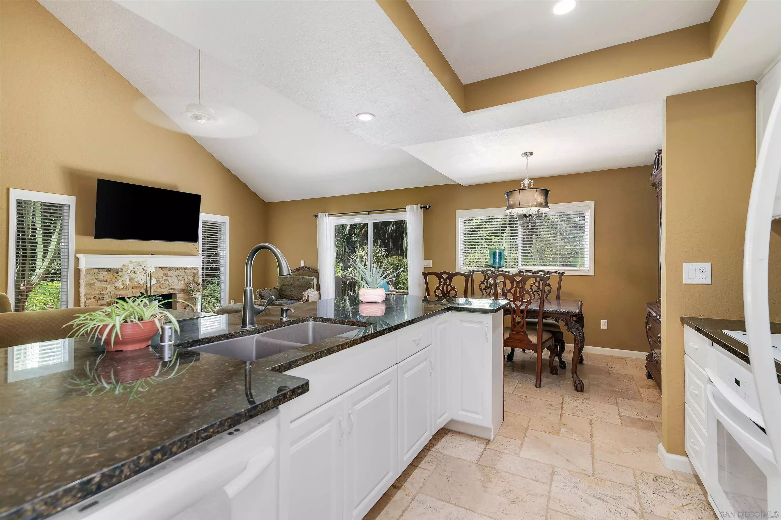 Property Photo: 23606 Country Villa Rd CA 92065