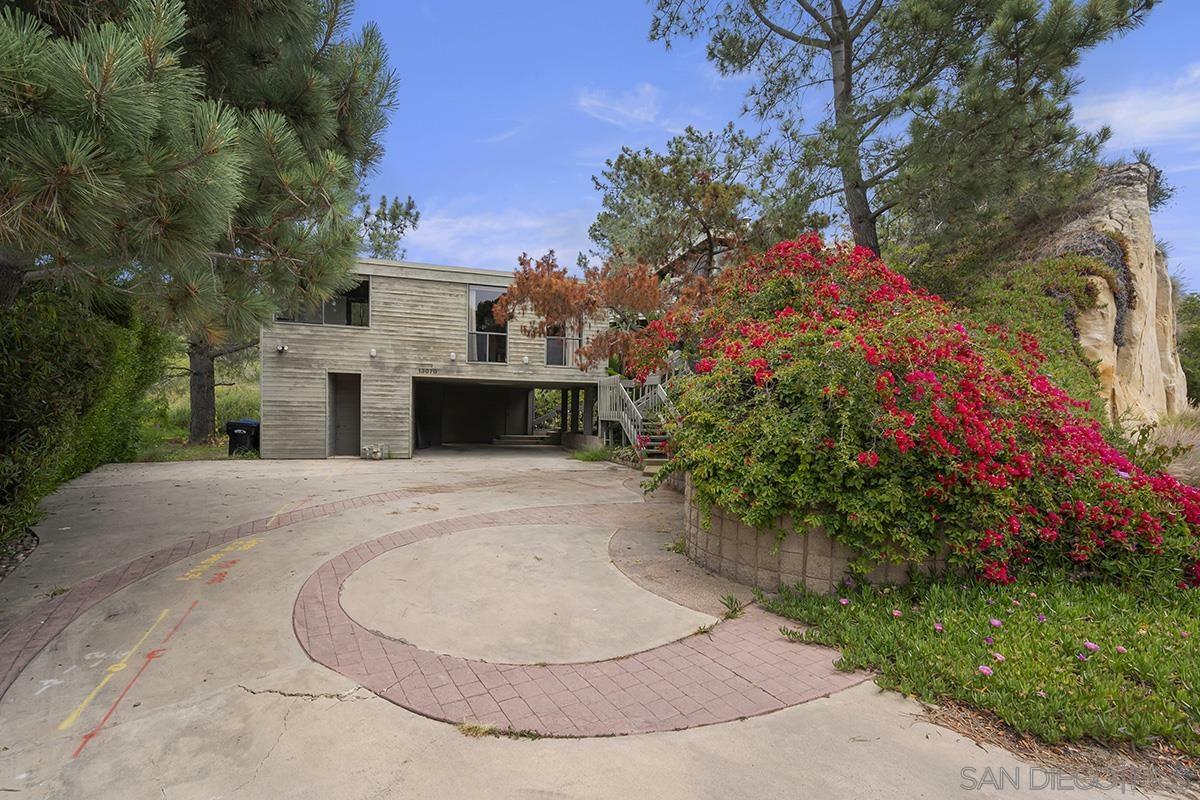 Property Photo: 13070 Via Grimaldi CA 92014