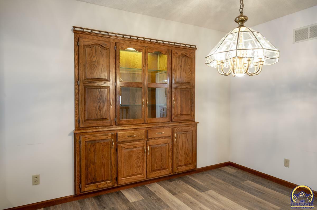 Property Photo: 2324 SW Brookhaven Ln KS 66614