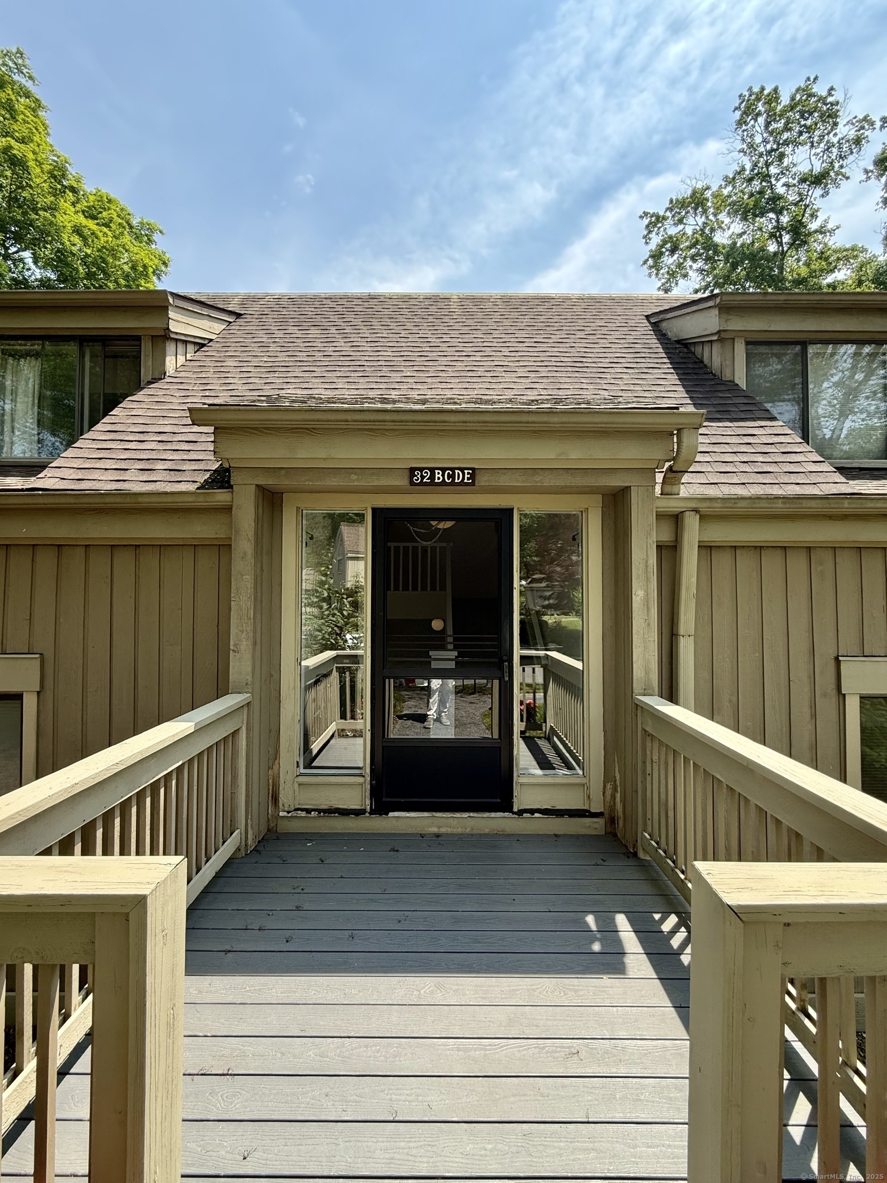 Property Photo: 32 Heritage Village C CT 06488