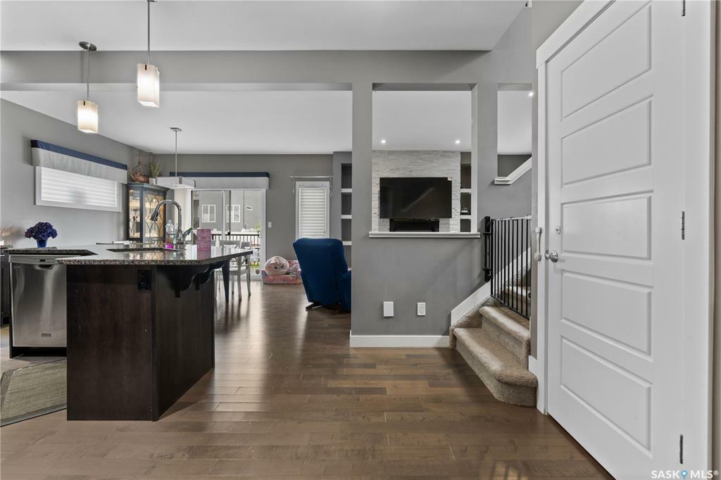 Property Photo: 4706 Green Apple Drive E SK S4V 3L2