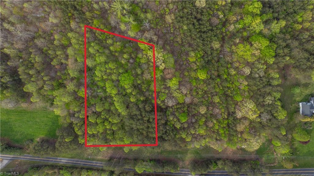 Property Photo: 1125 Smith Road NC 27048