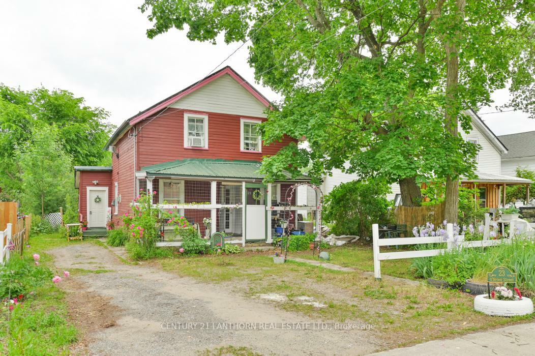 Property Photo: 23 O'Brien Street ON K0K 2M0
