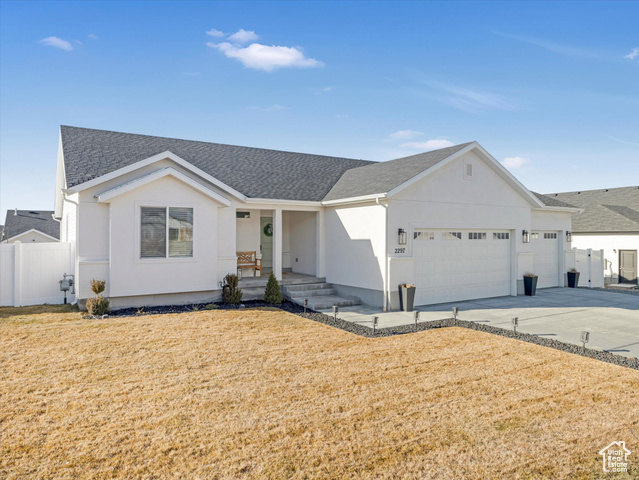 Property Photo: 2297 N 250 W UT 84074