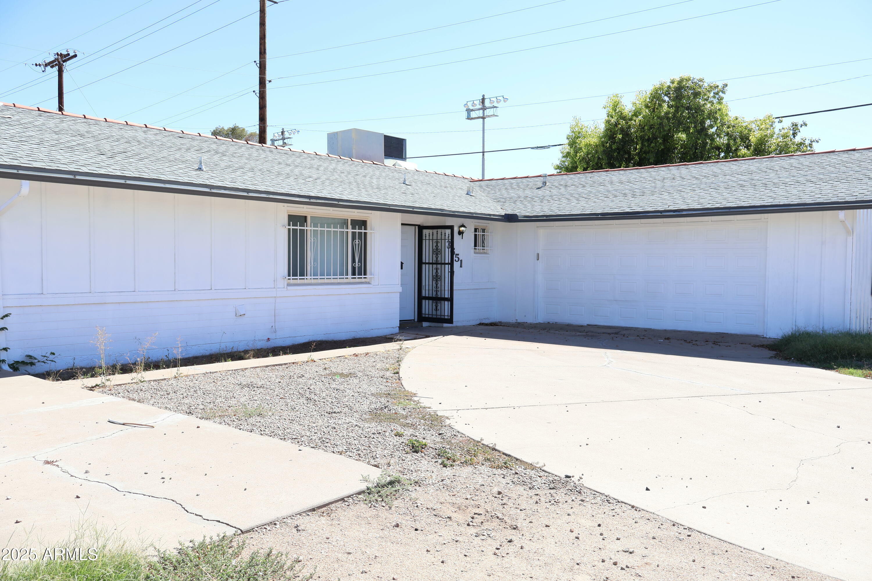 Property Photo: 3651 W Mariposa Street AZ 85019