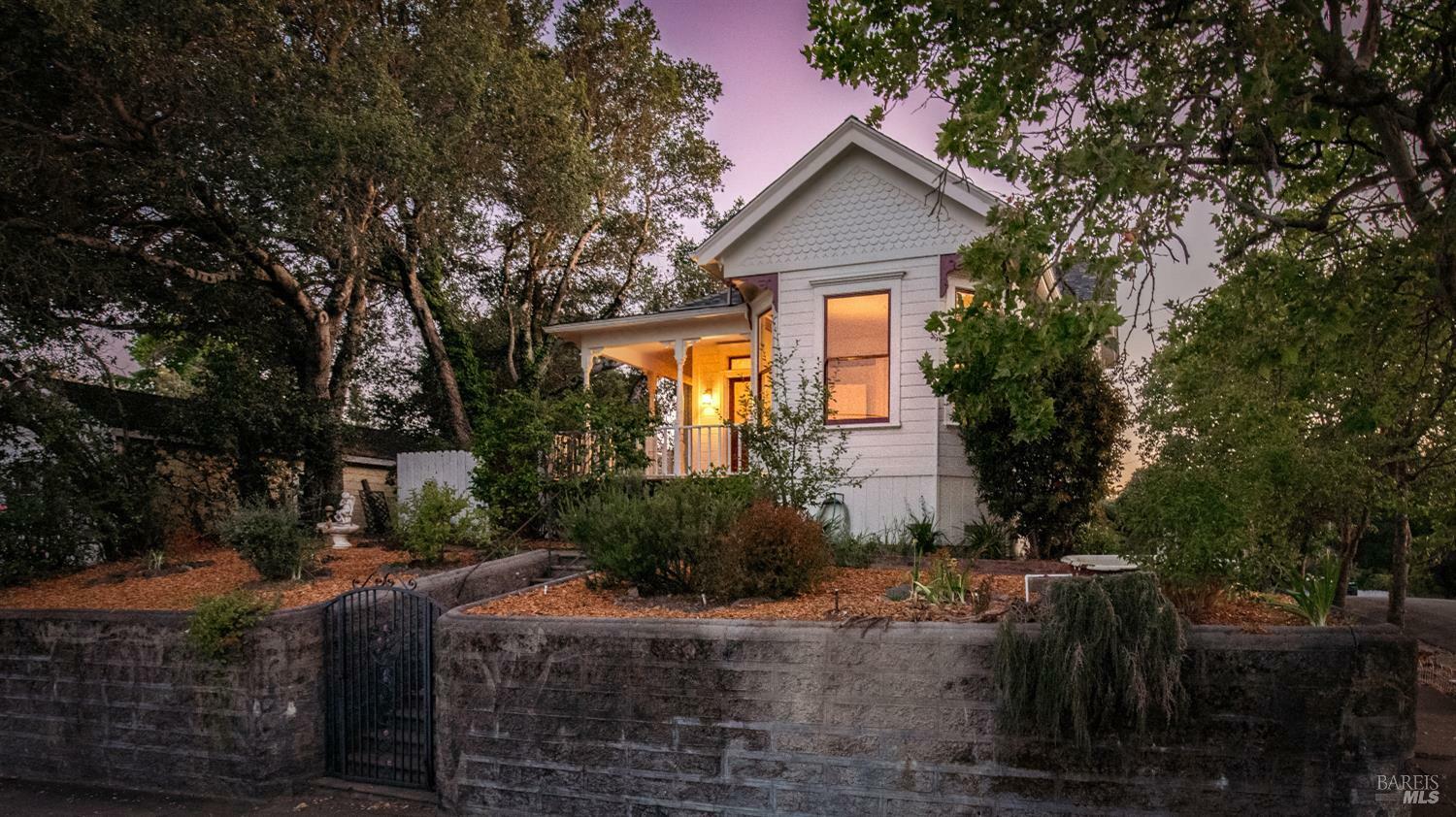 Property Photo: 623 Keller Street CA 94952