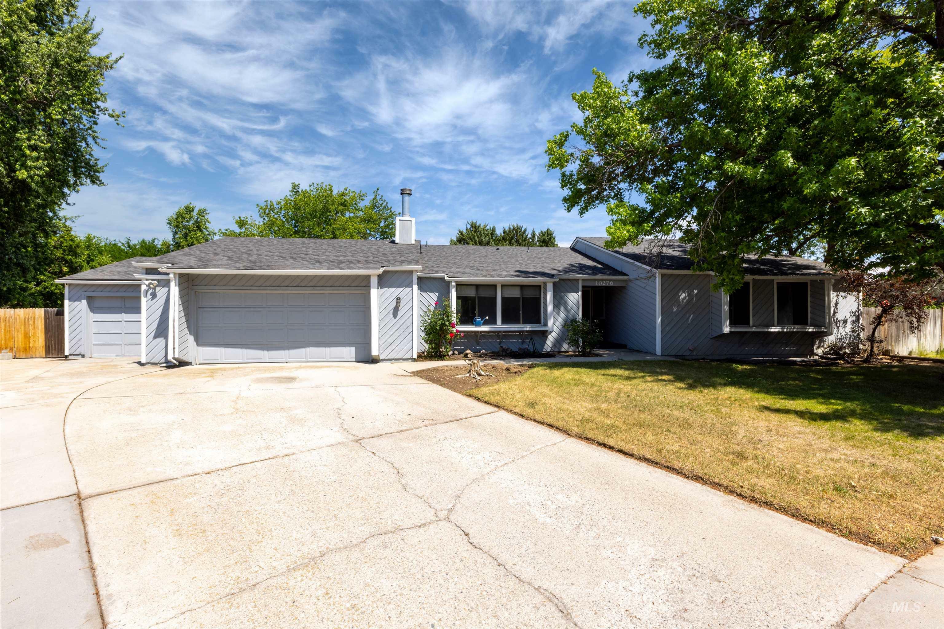 Property Photo: 10276 W Summerwind Dr ID 83704-3950