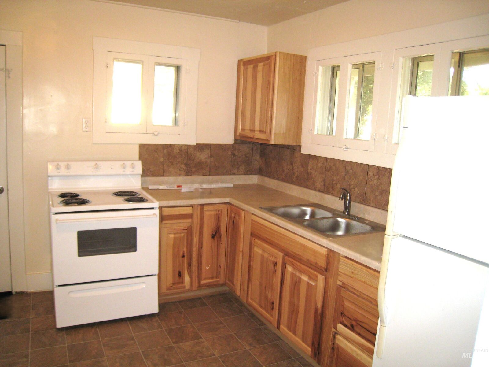 Property Photo: 2516 W Hazel ID 83702