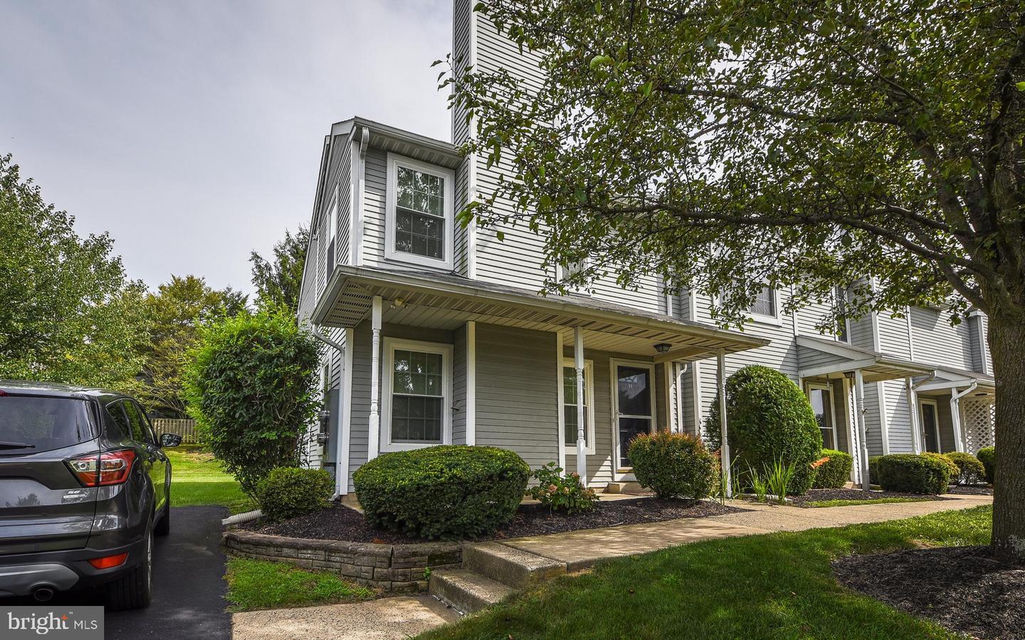 Property Photo: 11 Eaton Court 132 PA 18940
