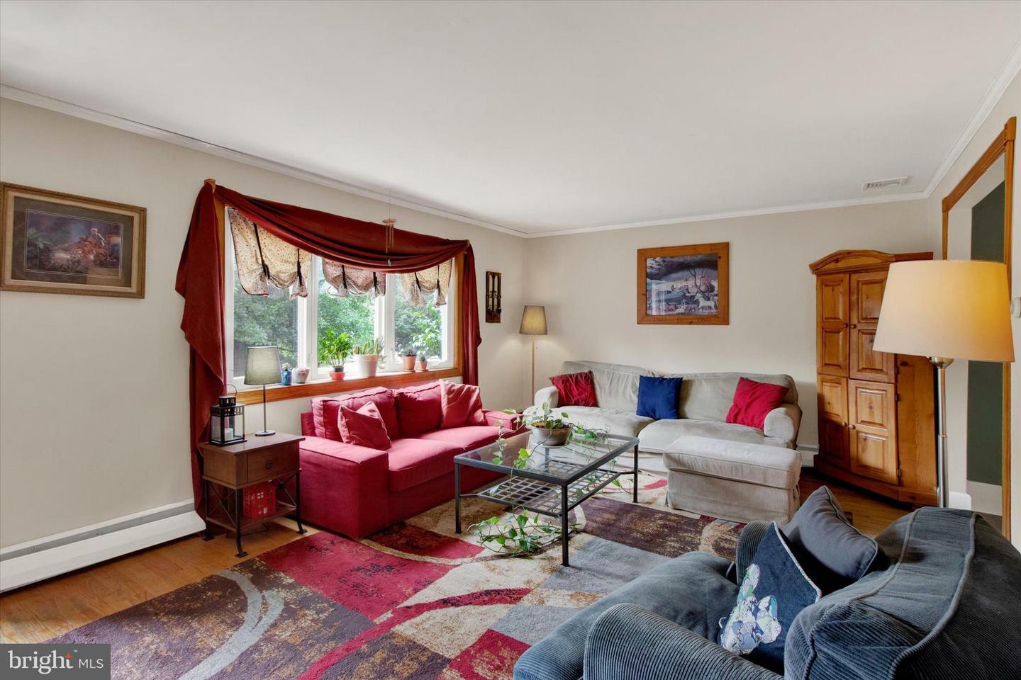 Property Photo: 1914 Rampart Lane PA 19446