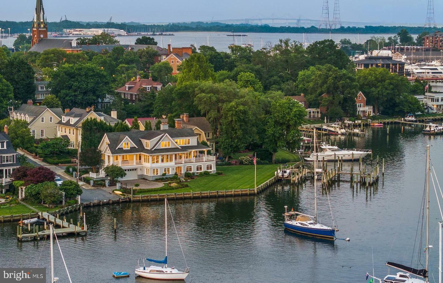 17 Revell Street  Annapolis MD 21401 photo